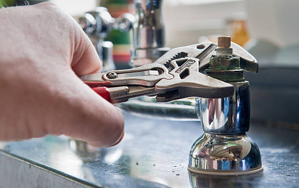 Best Carpet water damage restoration  in Country Club Hills, MO